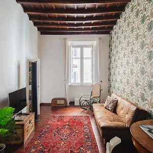 Appartamento Dadi Monti, Roma