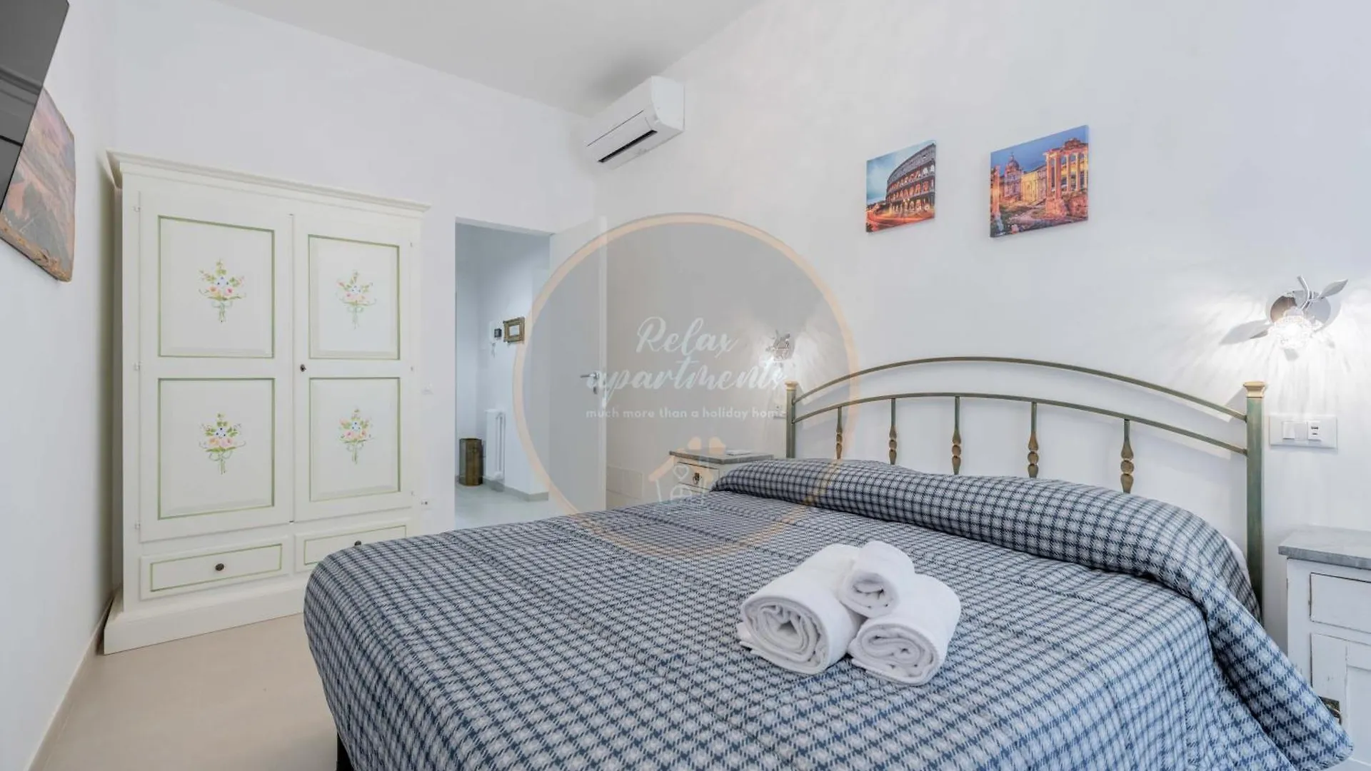 Imperial Luxury Apartment Rome Italy