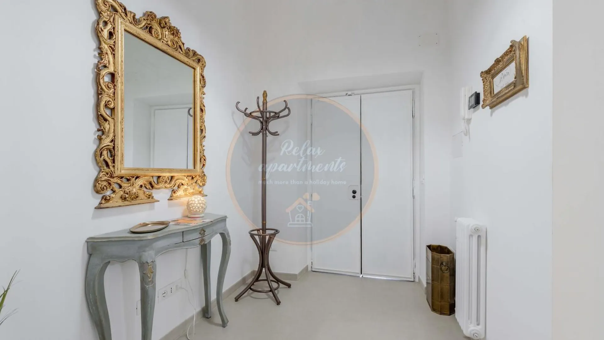 Imperial Luxury Apartment Rome Italy